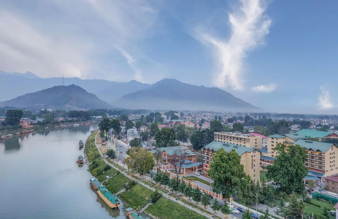 Radisson Collection Hotel & Spa, Riverfront Srinagar-1